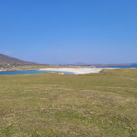 Roundstone Retreats Islandview Bed and Breakfast Exteriör bild