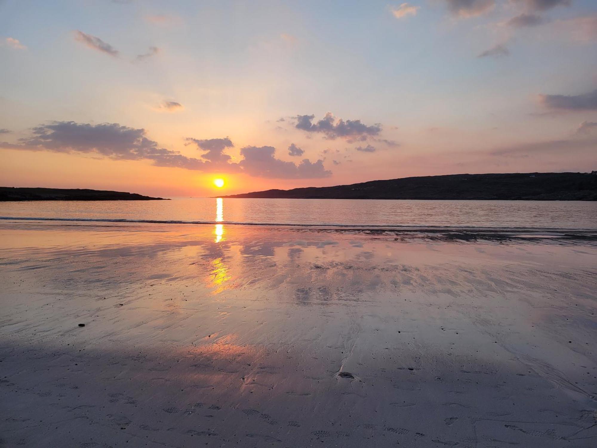 Roundstone Retreats Islandview Bed and Breakfast Exteriör bild